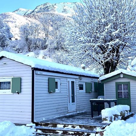 Bungalow Charmant A Cauterets Avec Vue Sur La Montagne מראה חיצוני תמונה