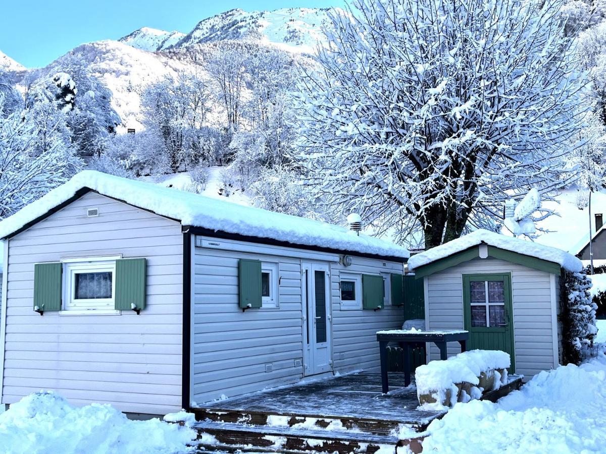 Bungalow Charmant A Cauterets Avec Vue Sur La Montagne מראה חיצוני תמונה